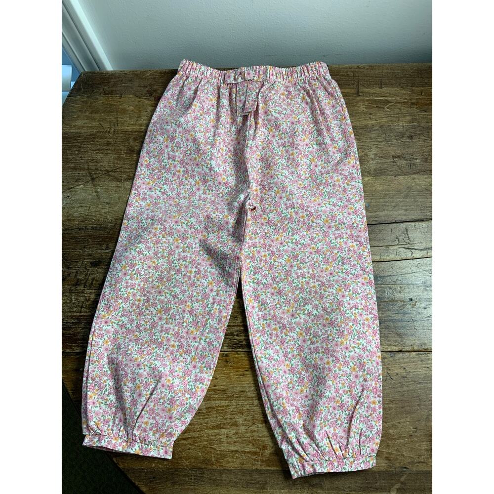 Little English Floral joggers size 4T